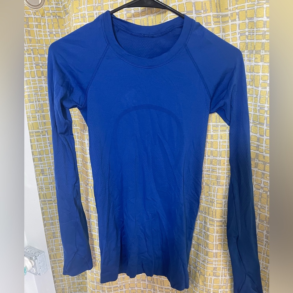 Blue Lululemon Long Sleeve Size 2